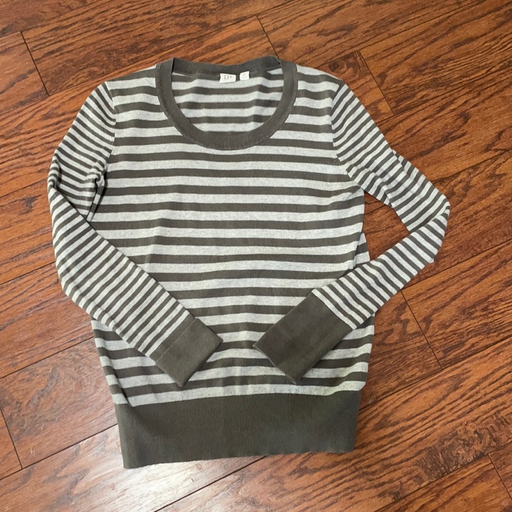 Striped Gap Factory Sweater (XS)